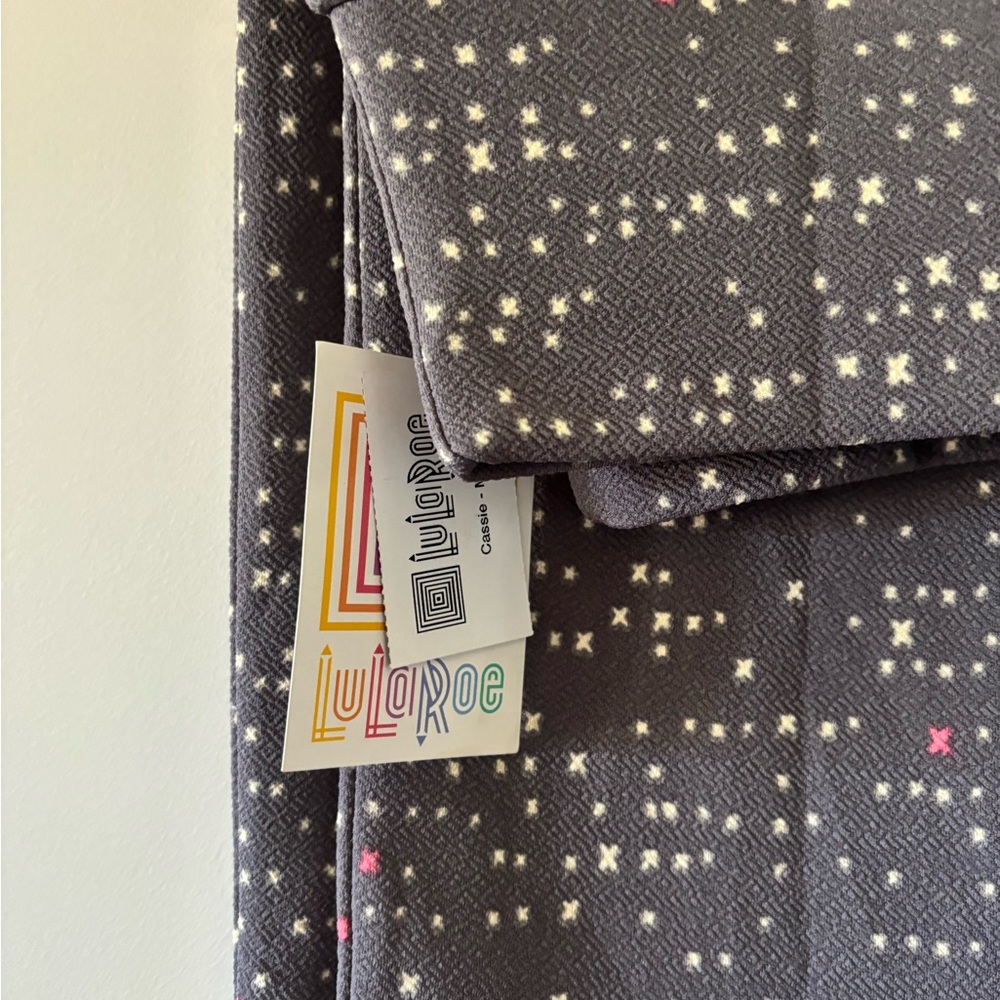 LuLaRoe Charcoal Starry Pencil Skirt